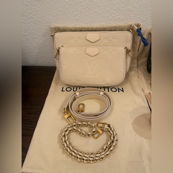 SOLD-Louis Vuitton Multi Pochette - Picture 1 of 16